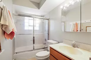 21485 Belgren Rd, Brookfield, WI 53186 - Photo 20