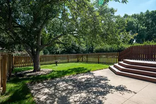 21485 Belgren Rd, Brookfield, WI 53186 - Photo 36