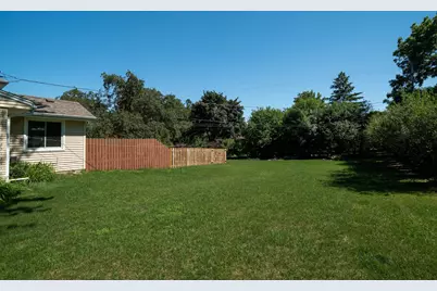 21485  Belgren Rd, Brookfield, WI 53186 - Photo 42