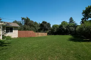 21485 Belgren Rd, Brookfield, WI 53186 - Photo 42