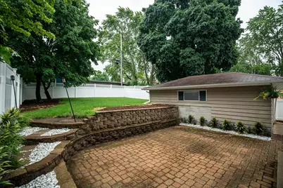 210 S 78th St, Milwaukee, WI 53214 - Photo 54