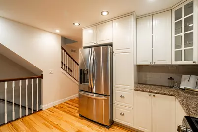 210 S 78th St, Milwaukee, WI 53214 - Photo 32