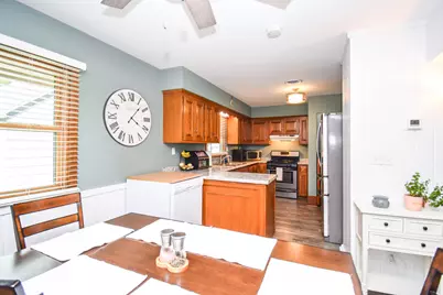 836 S 95th St, West Allis, WI 53214 - Photo 14