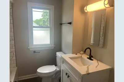 1203 S 87th St, West Allis, WI 53214 - Photo 6