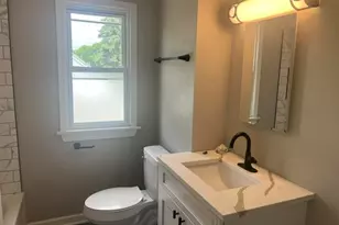 1203 S 87th St, West Allis, WI 53214 - Photo 6