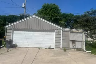 1203 S 87th St, West Allis, WI 53214 - Photo 2