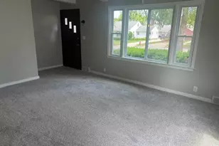 1203 S 87th St, West Allis, WI 53214 - Photo 8