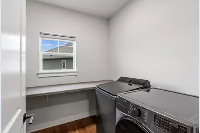 3246  Blue Star Cir, Racine, WI 53406 - Photo 14