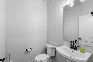 3246 Blue Star Cir, Racine, WI 53406 - Photo 12