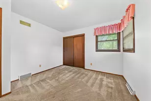 W169N10432 Pheasant Run, Germantown, WI 53022 - Photo 30