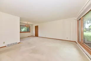 N79W16119 Community Dr, Menomonee Falls, WI 53051 - Photo 6