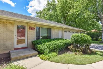 N79W16119  Community Dr, Menomonee Falls, WI 53051 - Photo 2