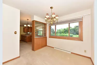 N79W16119  Community Dr, Menomonee Falls, WI 53051 - Photo 8