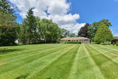 N79W16119  Community Dr, Menomonee Falls, WI 53051 - Photo 24