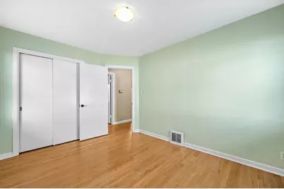 3357 N 90th St, Milwaukee, WI 53222 - Photo 14