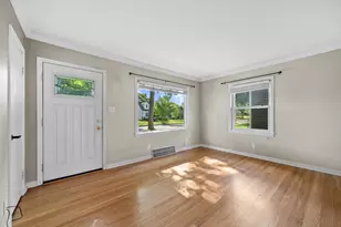 3357 N 90th St, Milwaukee, WI 53222 - Photo 4