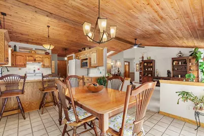N103W15923  Founders Ln, Germantown, WI 53022 - Photo 14