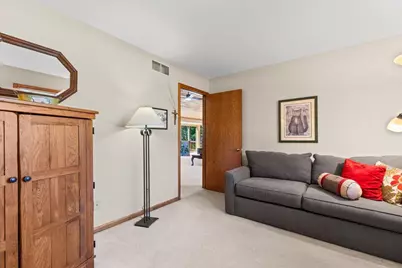 N103W15923  Founders Ln, Germantown, WI 53022 - Photo 24