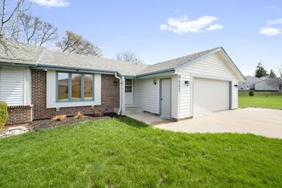 8492 N Meadowside Ct #A, Brown Deer, WI 53223 - Photo 2