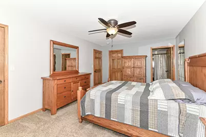 164  Mill Ave, Racine, WI 53182 - Photo 12