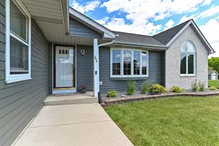 164 Mill Ave, Racine, WI 53182 - Photo 2