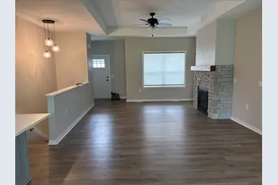 304  Riverside Ct, Theresa, WI 53091 - Photo 2