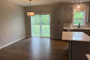 304 Riverside Ct, Theresa, WI 53091 - Photo 4