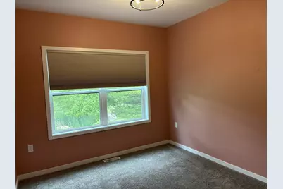 304  Riverside Ct, Theresa, WI 53091 - Photo 8