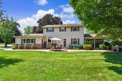 W158N5528  Lavender Lilac Ln, Menomonee Falls, WI 53051 - Photo 48