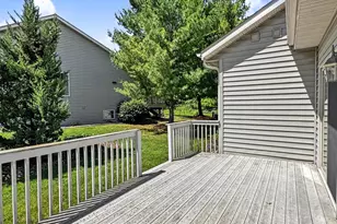 124 Meehan Cir, West Bend, WI 53095 - Photo 34