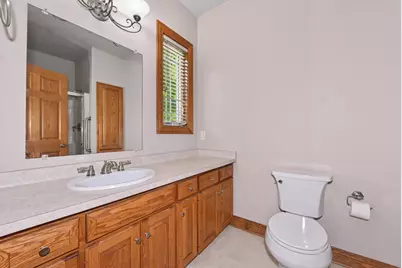 124  Meehan Cir, West Bend, WI 53095 - Photo 18