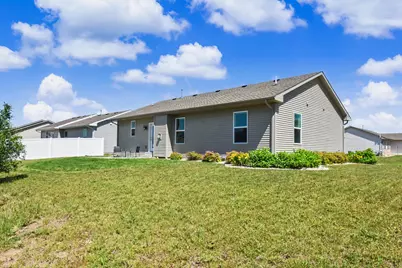 2901  Guinness Dr, Janesville, WI 53546 - Photo 26