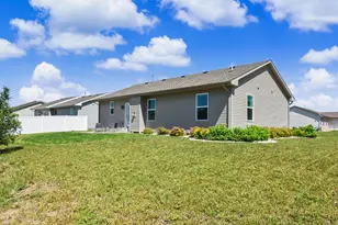 2901 Guinness Dr, Janesville, WI 53546 - Photo 26