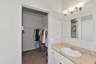 2901 Guinness Dr, Janesville, WI 53546 - Photo 18