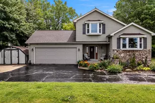 N5506 County Road E, Hubbard, WI 53035 - Photo 2