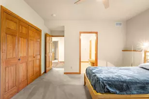 315 Prairie Song Dr, Waukesha, WI 53188 - Photo 38