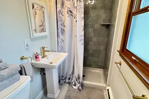 7410 S 68th St, Franklin, WI 53132 - Photo 16