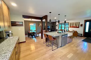 7410 S 68th St, Franklin, WI 53132 - Photo 10