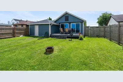 5660 W Reighmoor Rd, Omro, WI 54963 - Photo 30