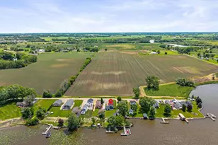 5660 W Reighmoor Rd, Omro, WI 54963 - Photo 38