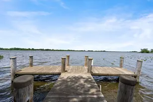 5660 W Reighmoor Rd, Omro, WI 54963 - Photo 6