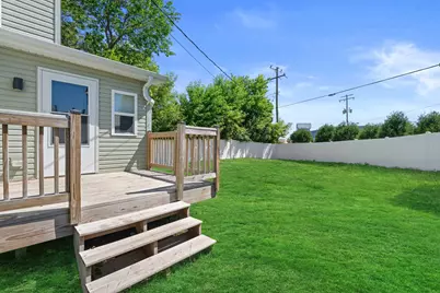 3662 S 32nd St, Greenfield, WI 53221 - Photo 2