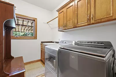 N34W33440  Hickory Ln, Nashotah, WI 53058 - Photo 14