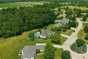 N34W33440 Hickory Ln, Nashotah, WI 53058 - Photo 82