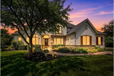 N34W33440  Hickory Ln, Nashotah, WI 53058 - Photo 2