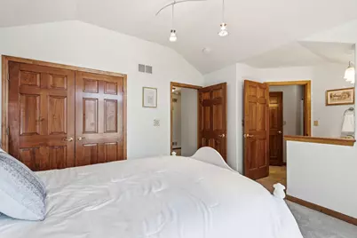 N34W33440  Hickory Ln, Nashotah, WI 53058 - Photo 34
