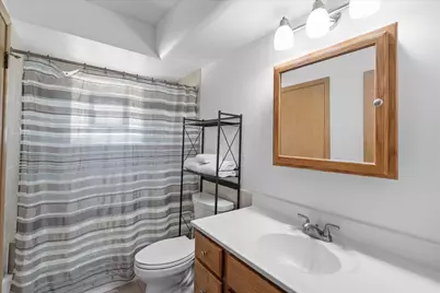 3225 S 80th St, Milwaukee, WI 53219 - Photo 16
