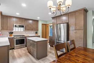 3225 S 80th St, Milwaukee, WI 53219 - Photo 6