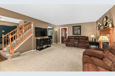 369  Indian Bend Rd, Burlington, WI 53105 - Photo 14