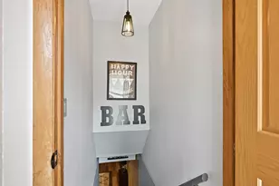 924 S 124th St, West Allis, WI 53214 - Photo 22